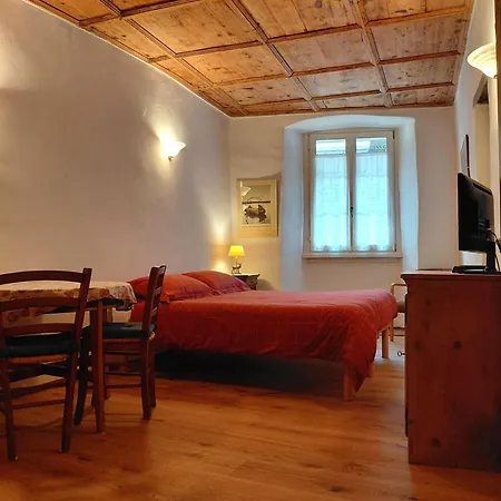 Ploncher Couette-café Chiavenna